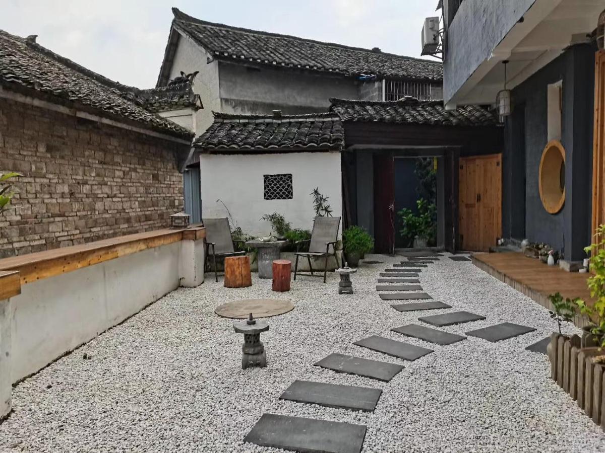 云起山居庭院观景民宿 Fenghuang Exterior foto